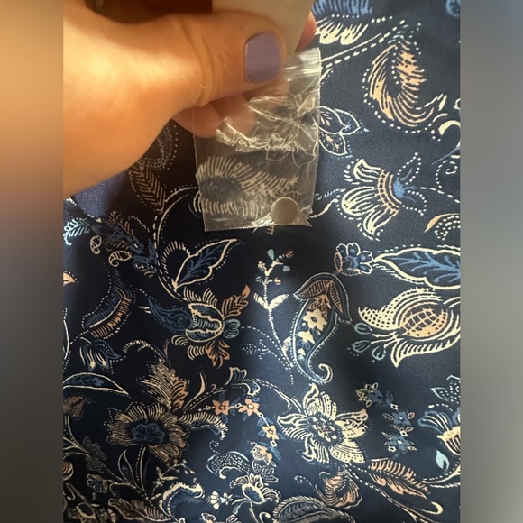 NWT Papermoon Floral Paisley Design Top - Picture 3 of 9